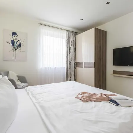 Luxus_ferien_villa Amici 펜션 *